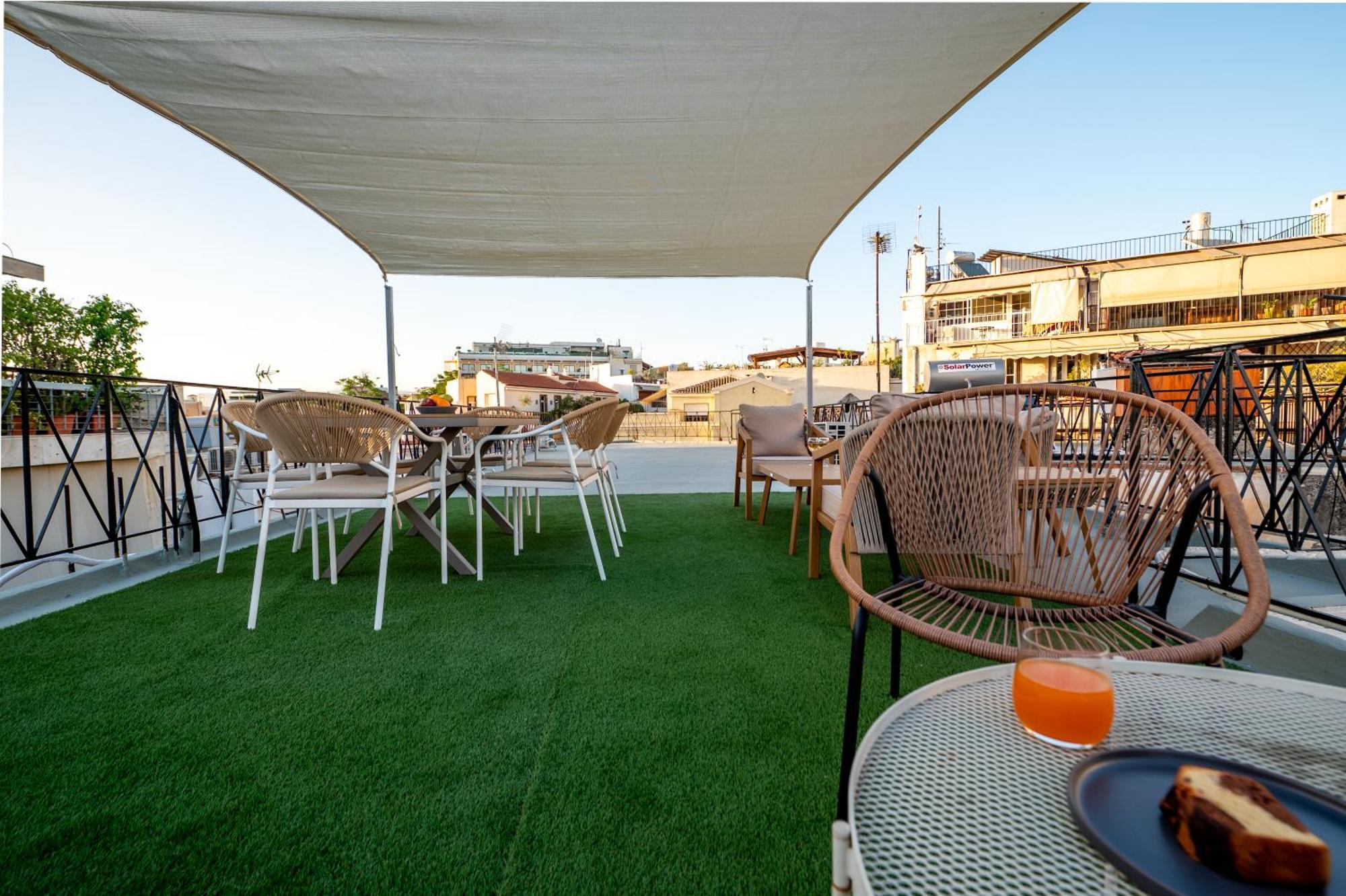 Live Life Plaka Apartment Athens Exterior photo
