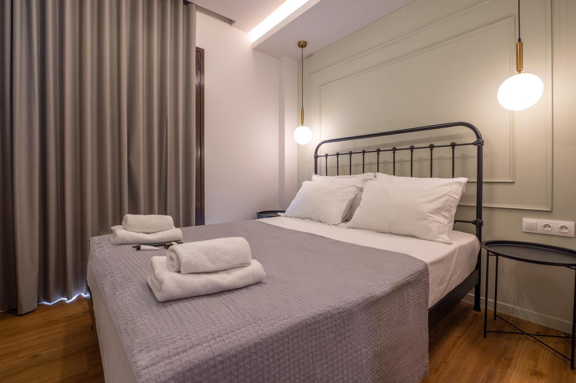 Live Life Plaka Apartment Athens Exterior photo