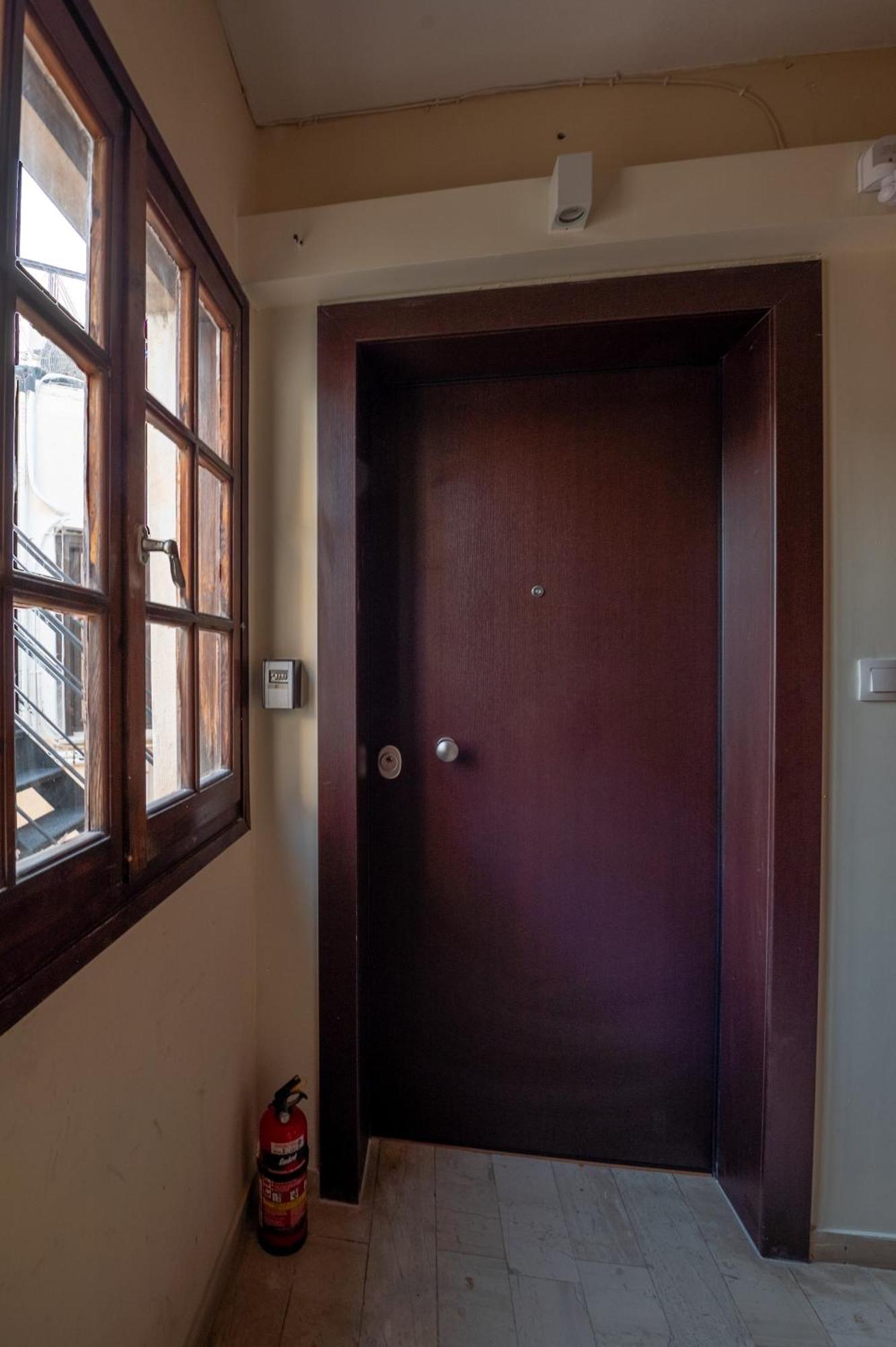 Live Life Plaka Apartment Athens Exterior photo
